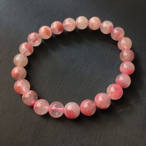 巴西水晶石手链 璀璨魅力与批发商机全解析